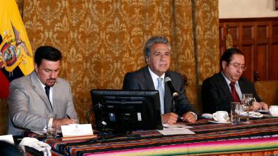 Gobierno informar&aacute; actividades los lunes en corto mensaje