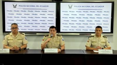 Policía recomienda uso de silbatos para alertar de incidentes durante apagones en Ecuador: estas son las medidas Policía recomienda uso de silbatos para alertar de incidentes durante apagones en Ecuador: estas son las medidas