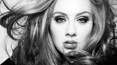 De esta forma luce Adele sin maquillaje y con resfriado De esta forma luce Adele sin maquillaje y con resfriado
