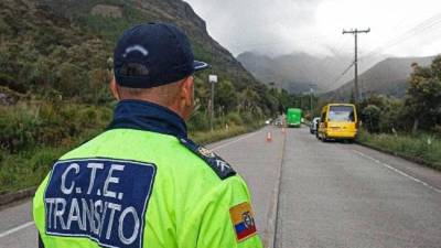 Envían a prisión a un agente de Tránsito: así habría extorsionado a un conductor para dejarlo en libertad Envían a prisión a un agente de Tránsito: así habría extorsionado a un conductor para dejarlo en libertad