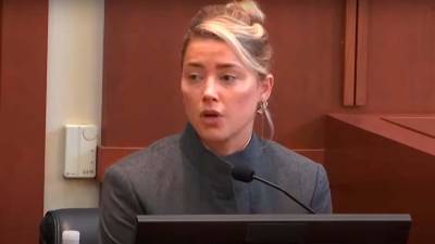 Amber Heard declarando durante el juicio del 16 de mayo. Amber Heard declarando durante el juicio del 16 de mayo.