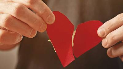 Todo lo que debe saber sobre el síndrome del corazón roto Todo lo que debe saber sobre el síndrome del corazón roto