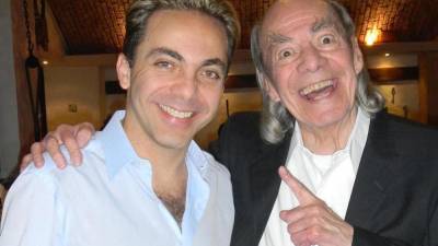 Cristian Castro revela cómo era la relación con su padre, a quien conoció cuando ya era adulto Cristian Castro revela cómo era la relación con su padre, a quien conoció cuando ya era adulto