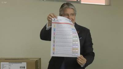 Así cumplió el presidente Lasso con su derecho al voto en la elección 2023: "Que el pueblo se pronuncie" Así cumplió el presidente Lasso con su derecho al voto en la elección 2023: "Que el pueblo se pronuncie"