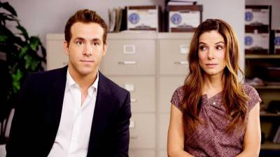 El inc&oacute;modo momento entre Sandra Bullock y Ryan Reynolds en &lsquo;La propuesta&rsquo;
