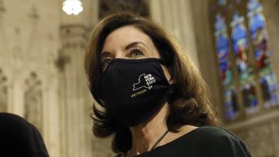 La demócrata Kathy Hochul se convertirá en la primera gobernadora de Nueva York La demócrata Kathy Hochul se convertirá en la primera gobernadora de Nueva York