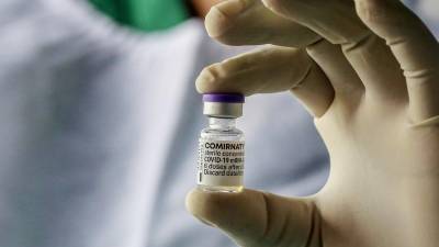 Estudio revela que la vacuna de Pfizer produce 10 veces más anticuerpos que la de Sinovac Estudio revela que la vacuna de Pfizer produce 10 veces más anticuerpos que la de Sinovac