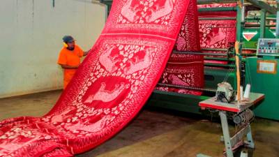 El sector textil basa su recuperación en una estrategia competitiva El sector textil basa su recuperación en una estrategia competitiva