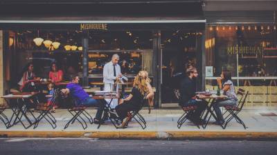 &iquest;Cu&aacute;les son los incentivos que est&aacute; ofreciendo EE.UU. para atraer trabajadores?