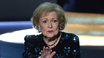 Muere a los 99 años la legendaria Betty White, pionera en el mundo de la televisión Muere a los 99 años la legendaria Betty White, pionera en el mundo de la televisión