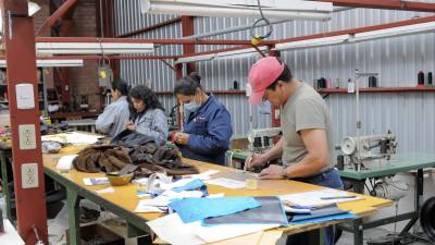 Aumento del salario básico en Ecuador debe alinearse con la productividad, señalan expertos Aumento del salario básico en Ecuador debe alinearse con la productividad, señalan expertos