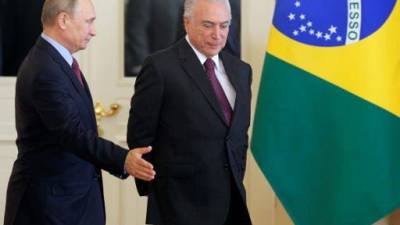 Temer se reúne con Putin, dejando a Brasil convulsionado Temer se reúne con Putin, dejando a Brasil convulsionado