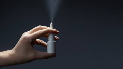 Científicos desarrollan un spray nasal que bloquea la transmisión de la COVID-19 Científicos desarrollan un spray nasal que bloquea la transmisión de la COVID-19