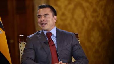 Daniel Noboa se va 15 d&iacute;as de Ecuador para una gira internacional: esta es la comitiva que lo acompa&ntilde;ar&aacute;