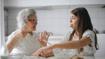 ¿Cómo se relacionan las emociones con lo que comes? ¿Cómo se relacionan las emociones con lo que comes?