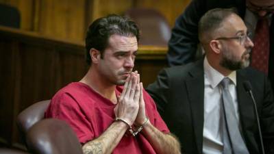 VIDEO: El actor mexicano Pablo Lyle se disculpa entre l&aacute;grimas ante la familia del hombre al que mat&oacute; en una pelea, tras ser sentenciado a prisi&oacute;n