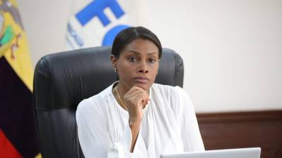 Diana Salazar acusa a exfuncionarios de &quot;ataque&quot; a la Fiscal&iacute;a: &quot;est&aacute;n desesperados por generar impunidad&quot;