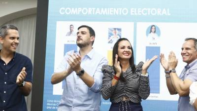 Prefecta Marcela Aguiñaga invita a alcalde Aquiles Álvarez a trabajar por el Quinto Puente Prefecta Marcela Aguiñaga invita a alcalde Aquiles Álvarez a trabajar por el Quinto Puente