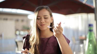 Día de la felicidad: 6 alimentos para alcanzarla Día de la felicidad: 6 alimentos para alcanzarla