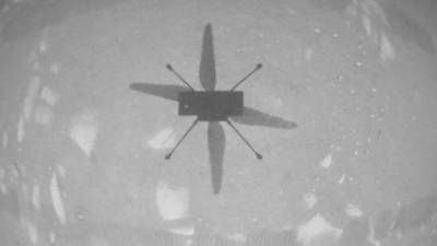 Histórico primer sobrevuelo de helicóptero de la NASA sobre Marte Histórico primer sobrevuelo de helicóptero de la NASA sobre Marte