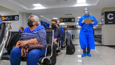 Conozca el nuevo protocolo de seguridad para pasajeros que arriben a Ecuador Conozca el nuevo protocolo de seguridad para pasajeros que arriben a Ecuador