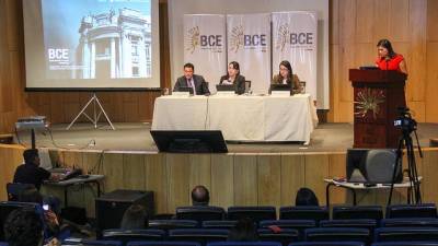 PIB de Ecuador cay&oacute; 1,6% en el tercer trimestre del 2016