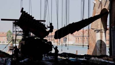 El Vaticano invita a dialogar sobre la relación entre arte y fe en Venecia El Vaticano invita a dialogar sobre la relación entre arte y fe en Venecia