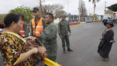 Colombia y Venezuela buscan estrechar diferencias en Quito