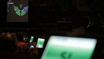 Asamblea denuncia 12 tratados bilaterales de inversi&oacute;n