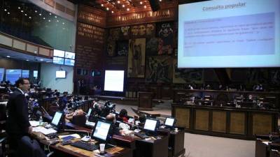 Se inici&oacute; el primer debate del proyecto de enmiendas constitucionales