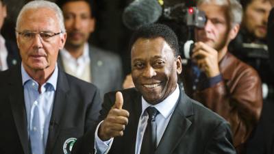 Pelé fue operado de la próstata en Sao Paulo Pelé fue operado de la próstata en Sao Paulo