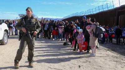 Ecuador pide aplicar Estatus de Protección Temporal para migrantes en EE.UU. Ecuador pide aplicar Estatus de Protección Temporal para migrantes en EE.UU.