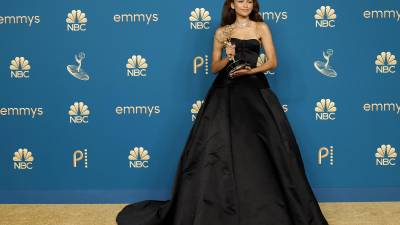 Zendaya y Lee Jung-Jae hacen historia con sus victorias en los Emmy Zendaya y Lee Jung-Jae hacen historia con sus victorias en los Emmy