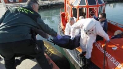 Hallan 6 migrantes muertos en el sur de España Hallan 6 migrantes muertos en el sur de España