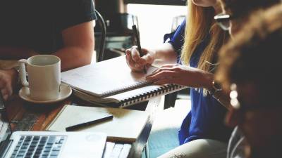 Oportunidades y desafíos para el empleo juvenil en Ecuador: ¿Qué características deben tener los trabajadores? Oportunidades y desafíos para el empleo juvenil en Ecuador: ¿Qué características deben tener los trabajadores?