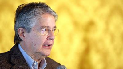 Lasso dijo que regresará en el 2025 y arremetió contra Correa: "hay zánganos que se preocupan solo de ellos" Lasso dijo que regresará en el 2025 y arremetió contra Correa: "hay zánganos que se preocupan solo de ellos"
