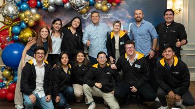 Jóvenes graduados encuentran oportunidad laboral en el "Programa de Talentos" de Cervecería Nacional Jóvenes graduados encuentran oportunidad laboral en el "Programa de Talentos" de Cervecería Nacional