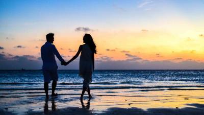 Multimillonario pagará 185 mil dólares a la pareja que quiera vivir en una isla por un año Multimillonario pagará 185 mil dólares a la pareja que quiera vivir en una isla por un año