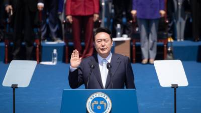 El presidente de Corea del Sur Yoon Suk Yeol fue destituido por ley marcial El presidente de Corea del Sur Yoon Suk Yeol fue destituido por ley marcial