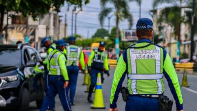 Esta es la principal infracción de tránsito captada en Guayaquil, y la multa que se debe pagar Esta es la principal infracción de tránsito captada en Guayaquil, y la multa que se debe pagar