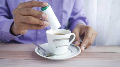 Conoce las enfermedades que generan las bebidas endulzadas articifialmente Conoce las enfermedades que generan las bebidas endulzadas articifialmente