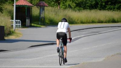 Atropellan a ciclista en vía a la Costa: el conductor del vehículo implicado en el accidente mortal huyó Atropellan a ciclista en vía a la Costa: el conductor del vehículo implicado en el accidente mortal huyó