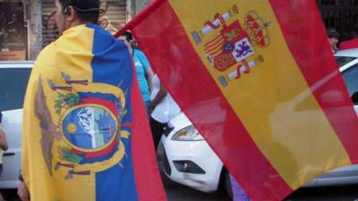 Estudiantes ecuatorianos en España podrán trabajar Estudiantes ecuatorianos en España podrán trabajar