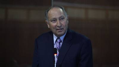 Oswaldo Larriva es el nuevo gobernador de Azuay
