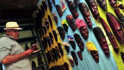 Creatividad, historia e identidad en arcilla Creatividad, historia e identidad en arcilla