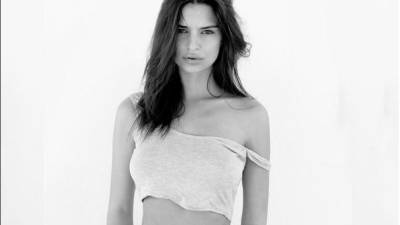 La modelo brit&aacute;nica que luce sus curvas en Instagram