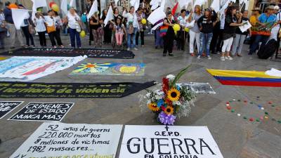 Ecuador felicita a los colombianos por acuerdo con FARC