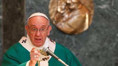 El papa critica la &amp;quot;doble vida&amp;quot; de los cat&oacute;licos que hacen &amp;quot;negocios sucios&amp;quot;
