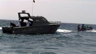 Rescatan a pescadores que estaban perdidos desde Navidad Rescatan a pescadores que estaban perdidos desde Navidad