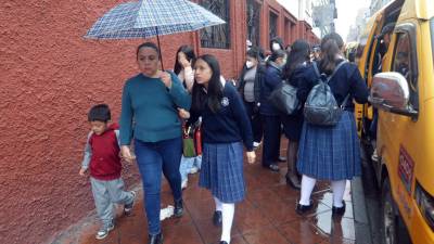 Se suspenden las clases el jueves 17 de abril por feriado de Semana Santa, confirma Ministerio de Educación Se suspenden las clases el jueves 17 de abril por feriado de Semana Santa, confirma Ministerio de Educación